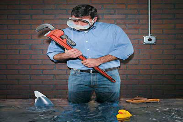 How to dry out a flooded basement