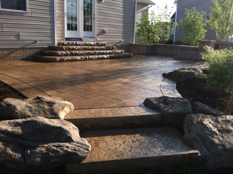 stamped concrete with wood texture