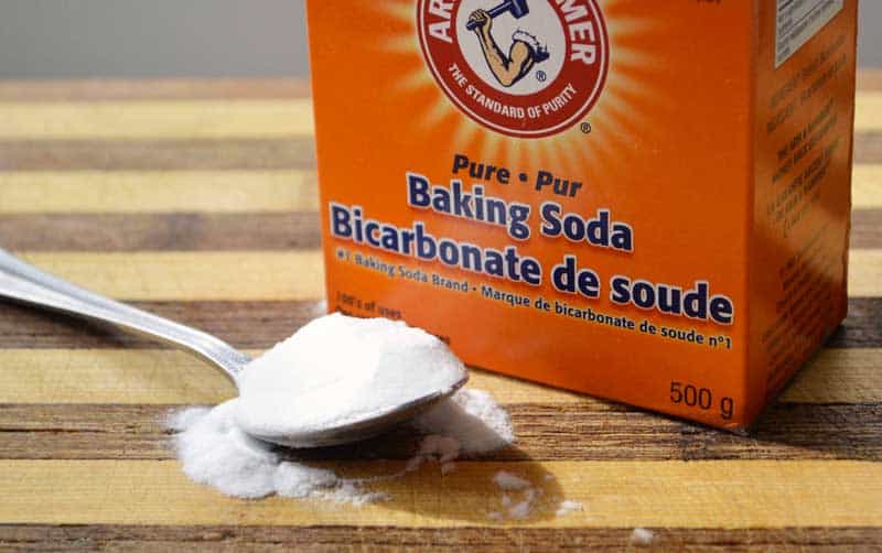 How to use baking soda to get rid of spiders